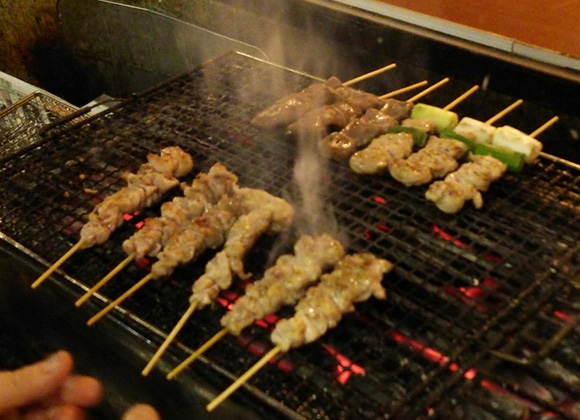 こだわりの新鮮百日鶏を堪能！